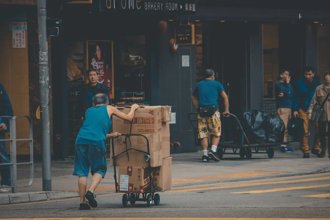 Key Advantages of Using Our Packing and Moving Services for Businesses