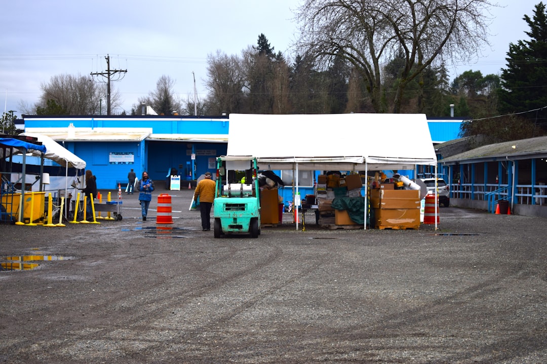 The Ultimate Guide to the Best Local Moves in Seattle