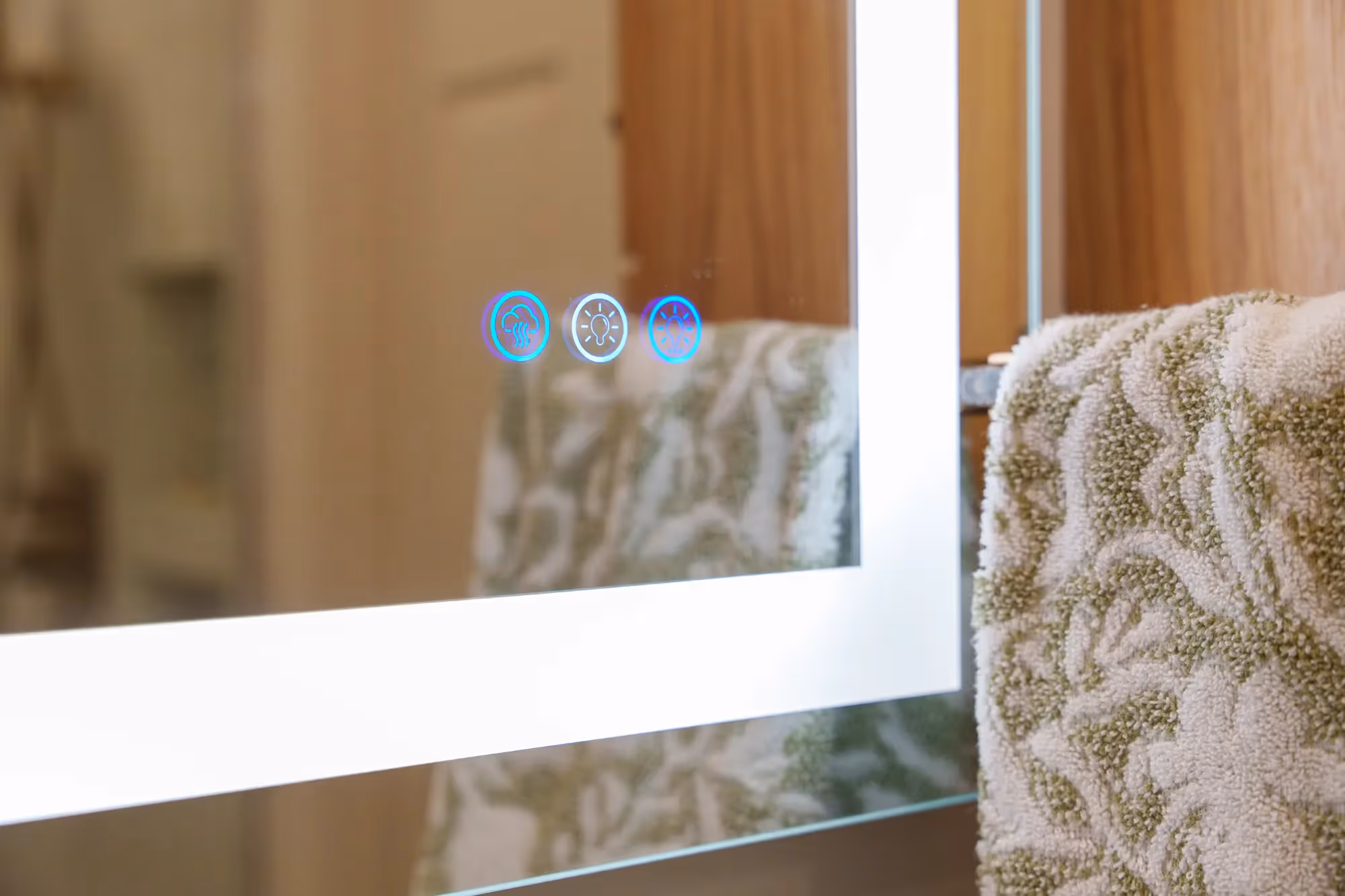 Bathroom with bathtub, elegant chandelier