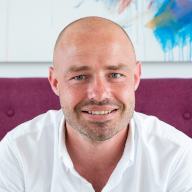 [headshot] image of customer (for a home inspector)