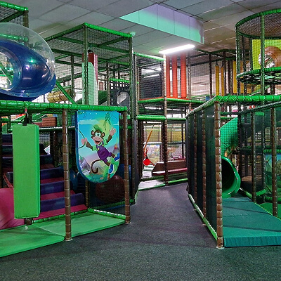 Een foto van het interieur van Monkey Town Harderwijk