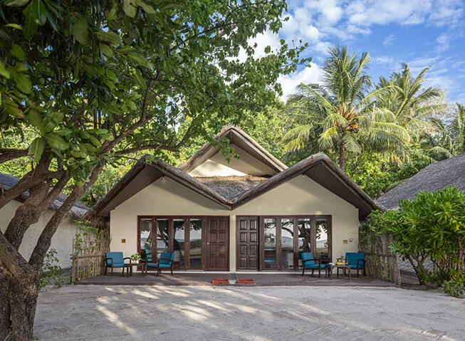 SUNSET FAMILY BEACH VILLA HUDHURANFUSHI