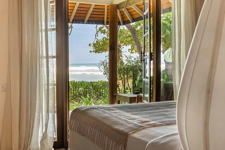 BEACH HUT MUHUDU BELLA