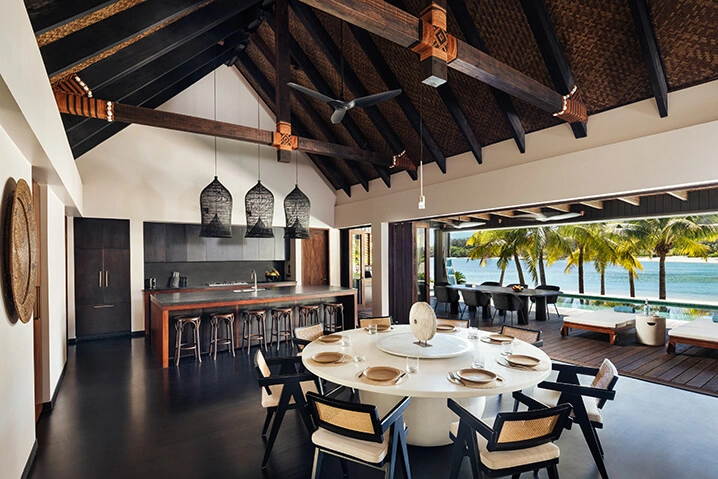 Six-Bedroom Beachfront Pool Residence SSF