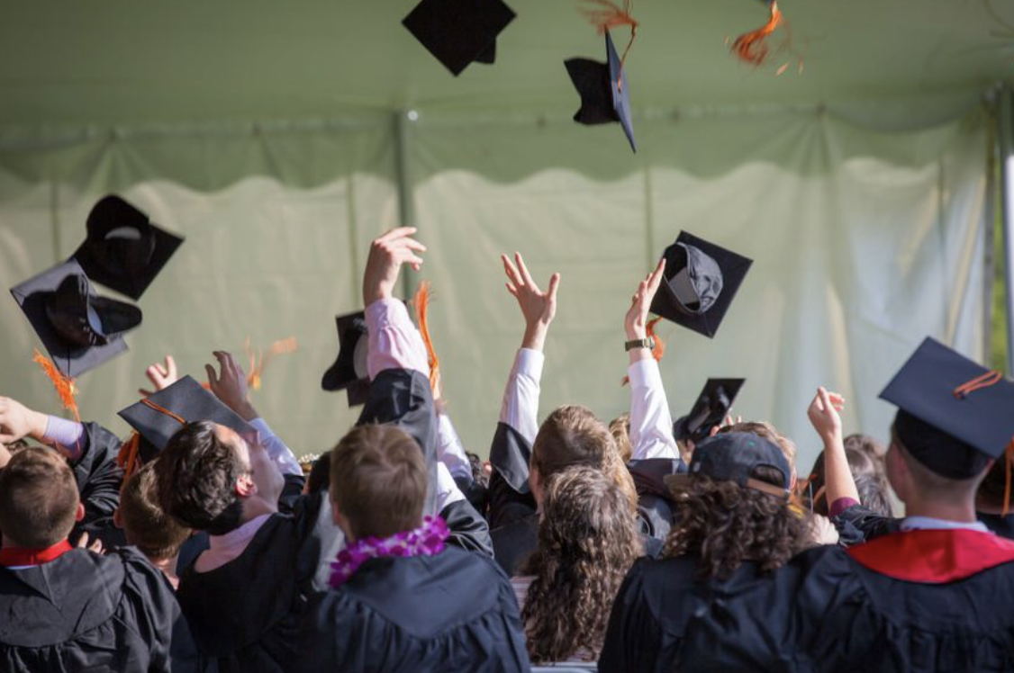 scholarships vs grants 101