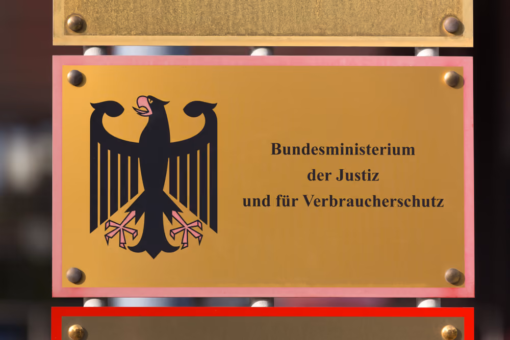 article card image