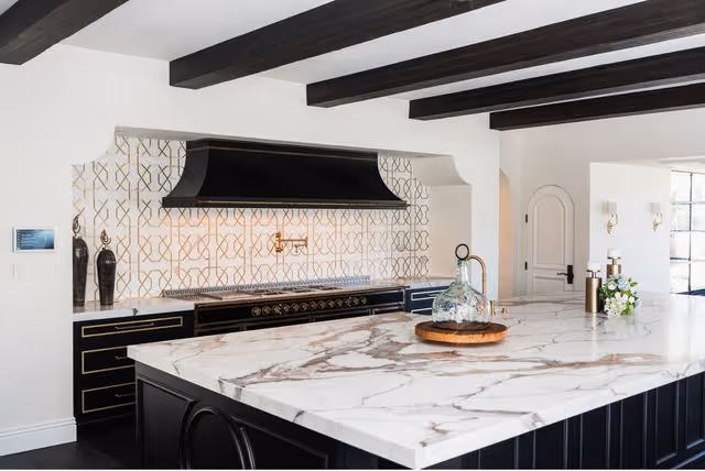 Why Quartzite Countertops Are Perfect for Kitchens