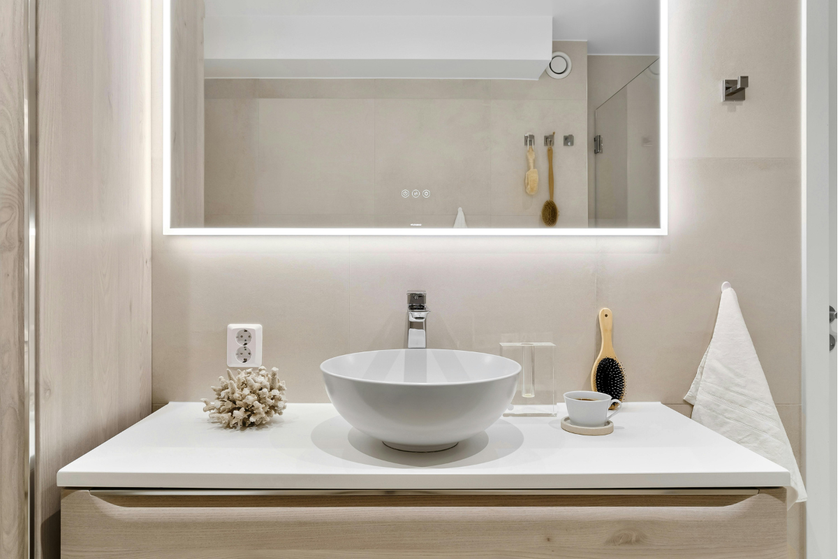 Don't Like What You See in the Mirror? Your Bathroom Lighting Might Be