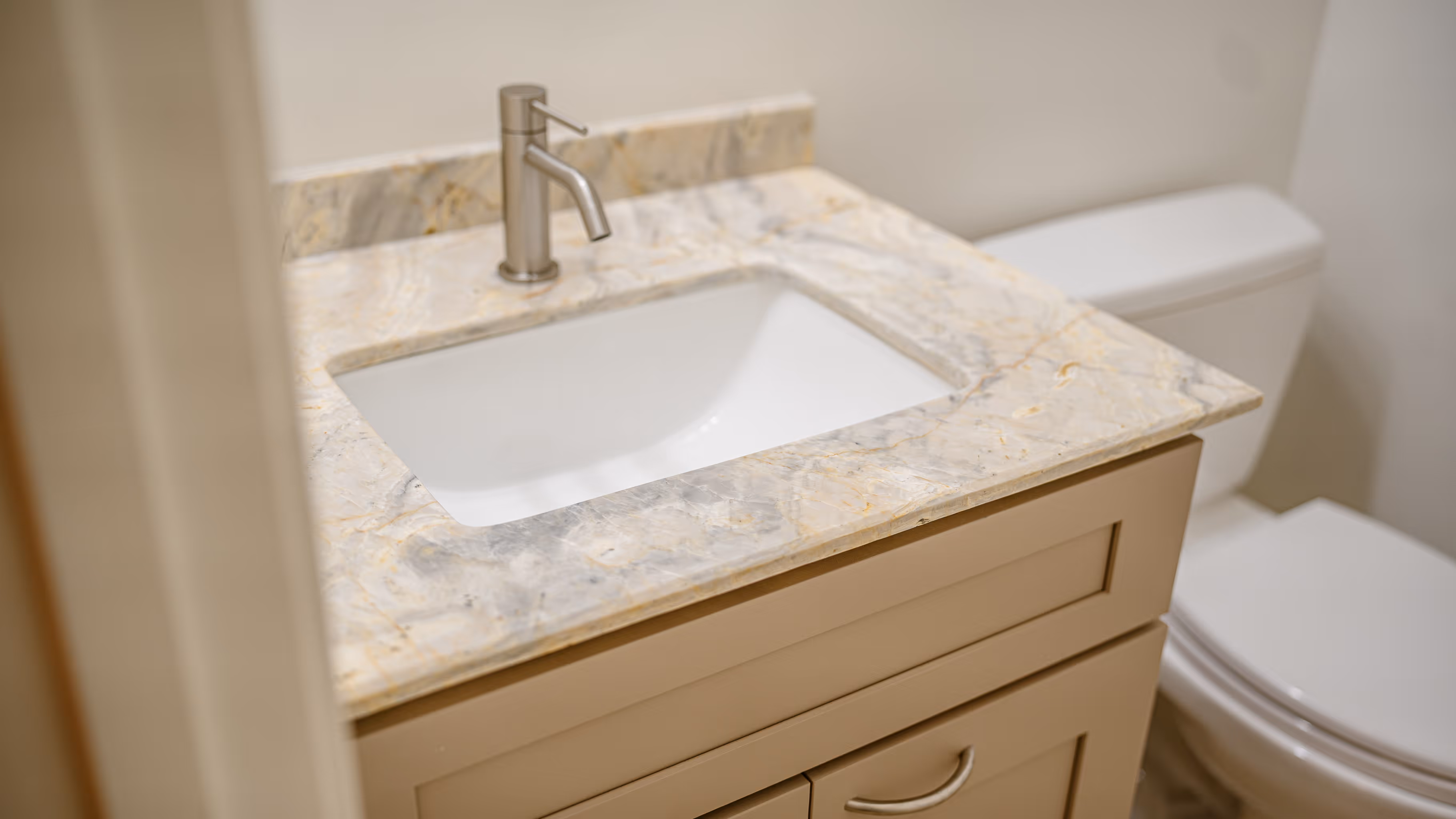 Culpeper: Powder Room Refresh