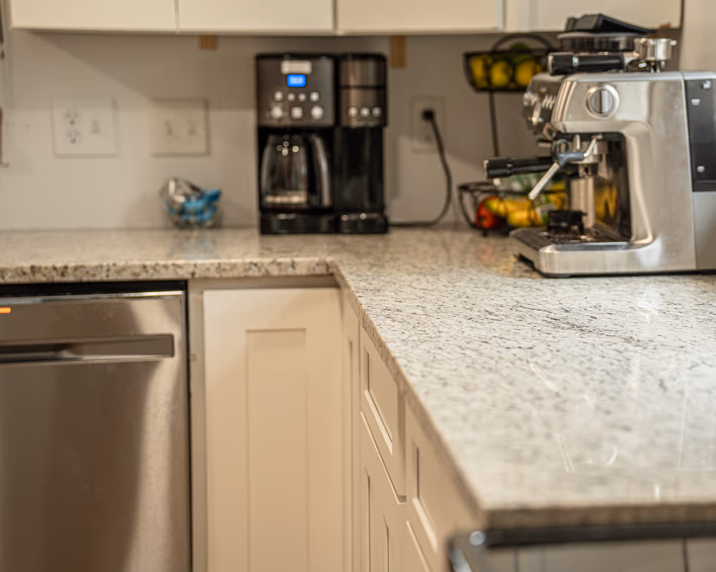 Bridgewater: White Ornamental Granite Countertops