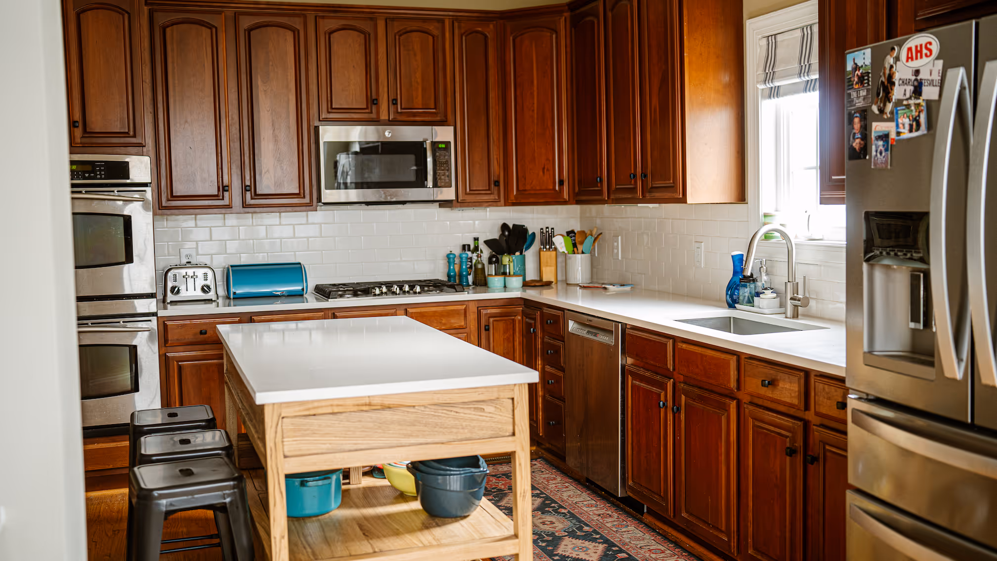 Earlysville: Calacatta Alto Quartz Countertops