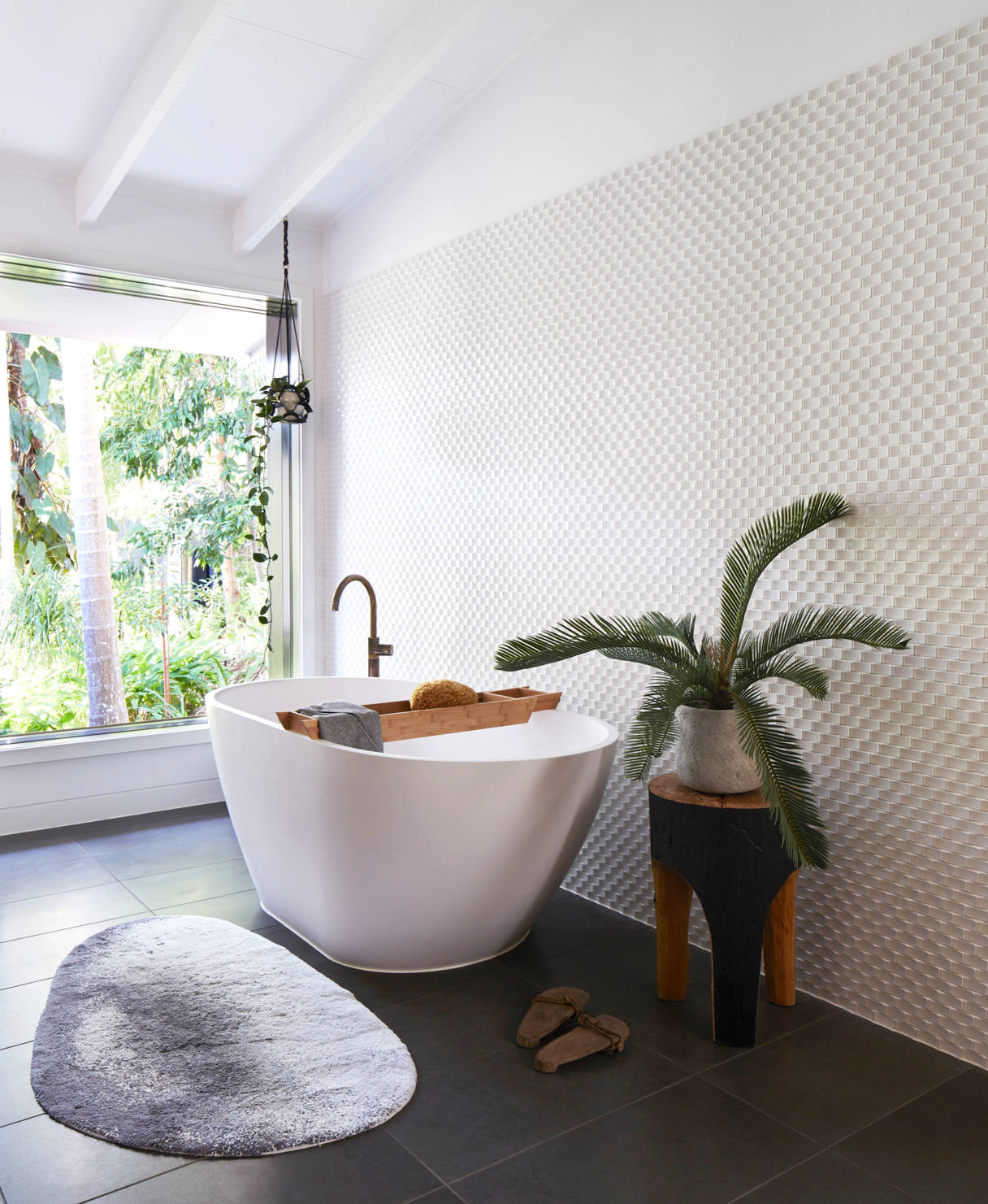 24 Beautiful Ideas for Textured Bathroom Wall Tiles | Houzz IE