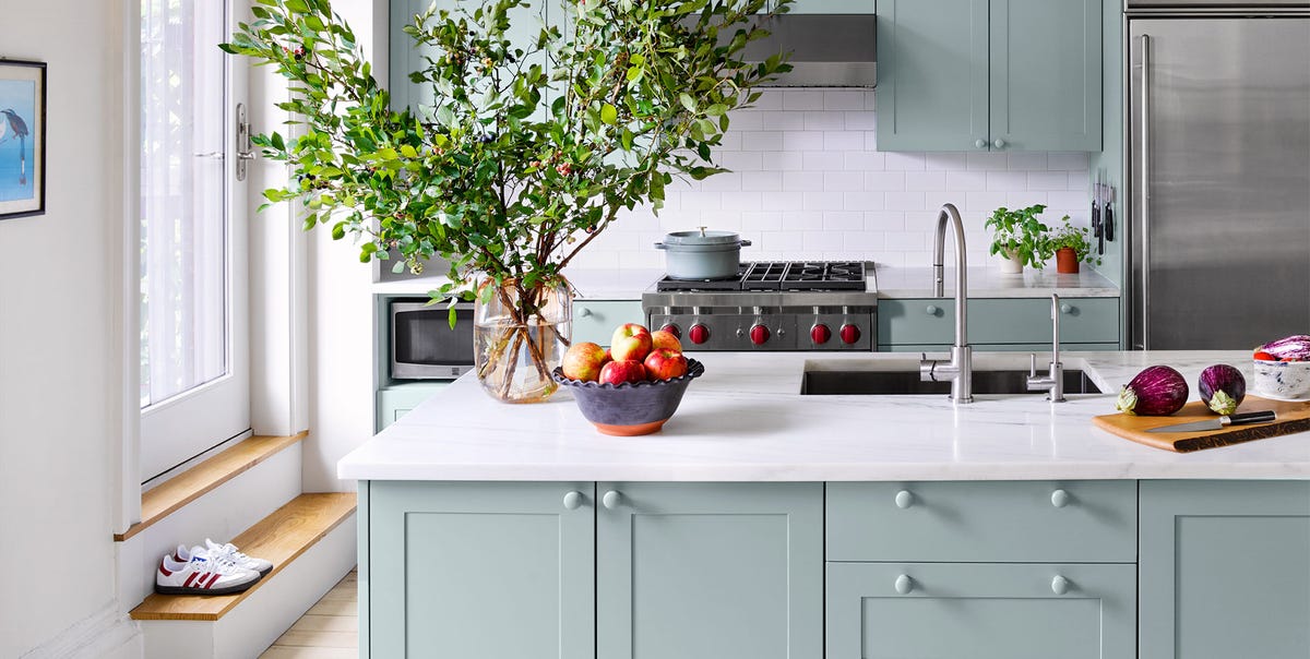 20 Kitchen Paint Colors That Are All the Rage in 2024