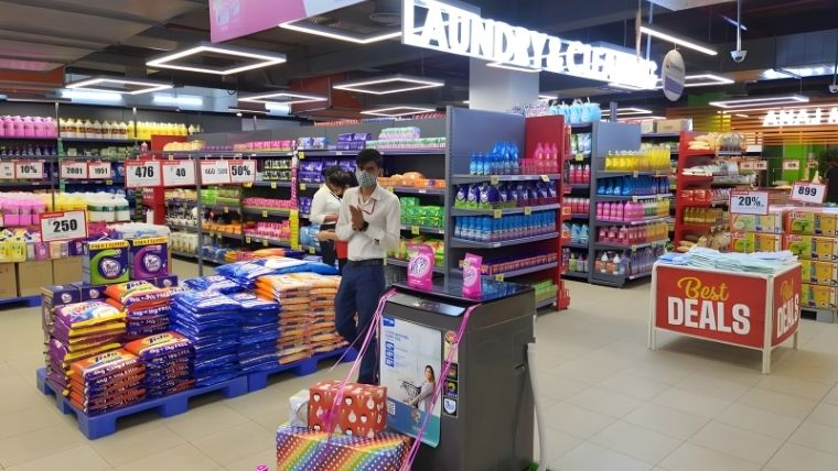 Grocery Racks & Heapers for Veggies/Loose Grain