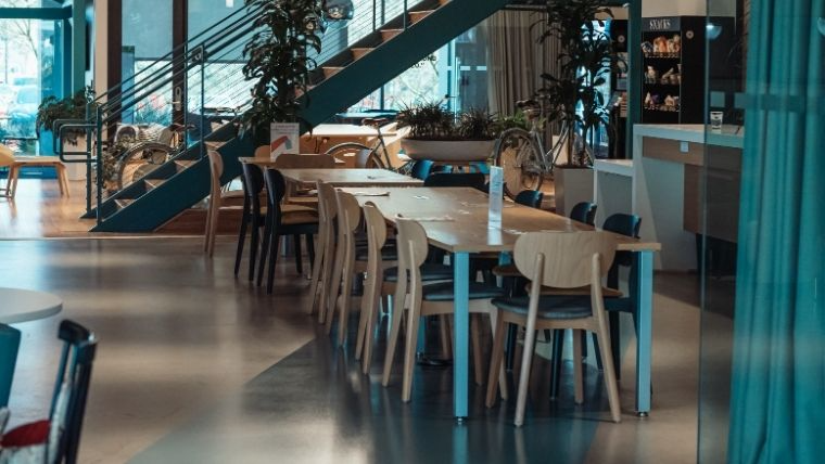 Cafeteria with Style