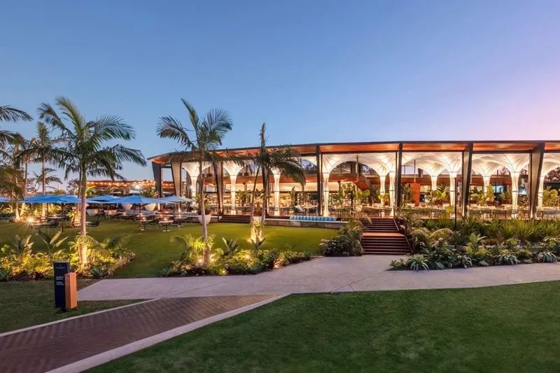 Outside view of 8 at Trinity in the evening