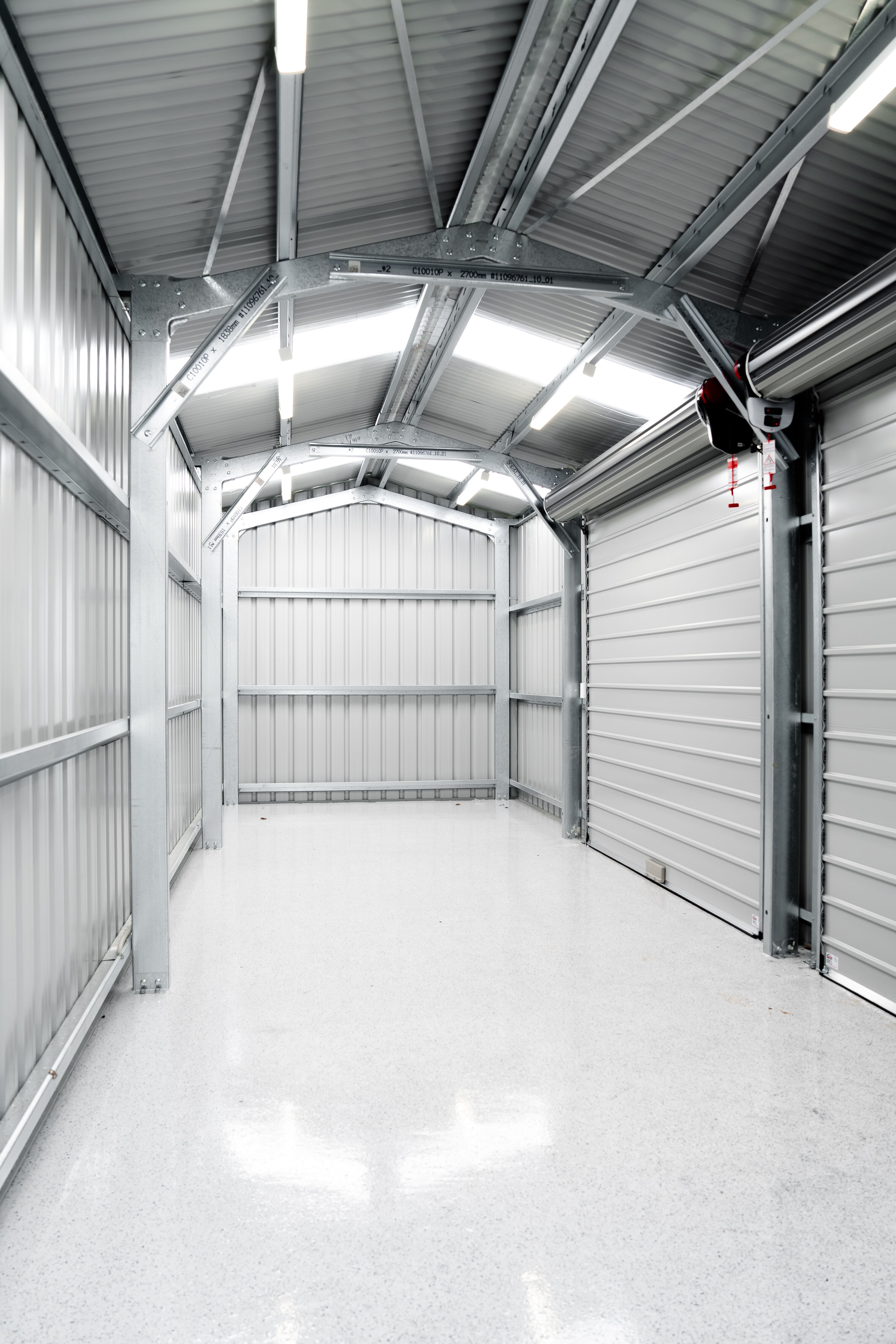 WHY CHOOSE US image