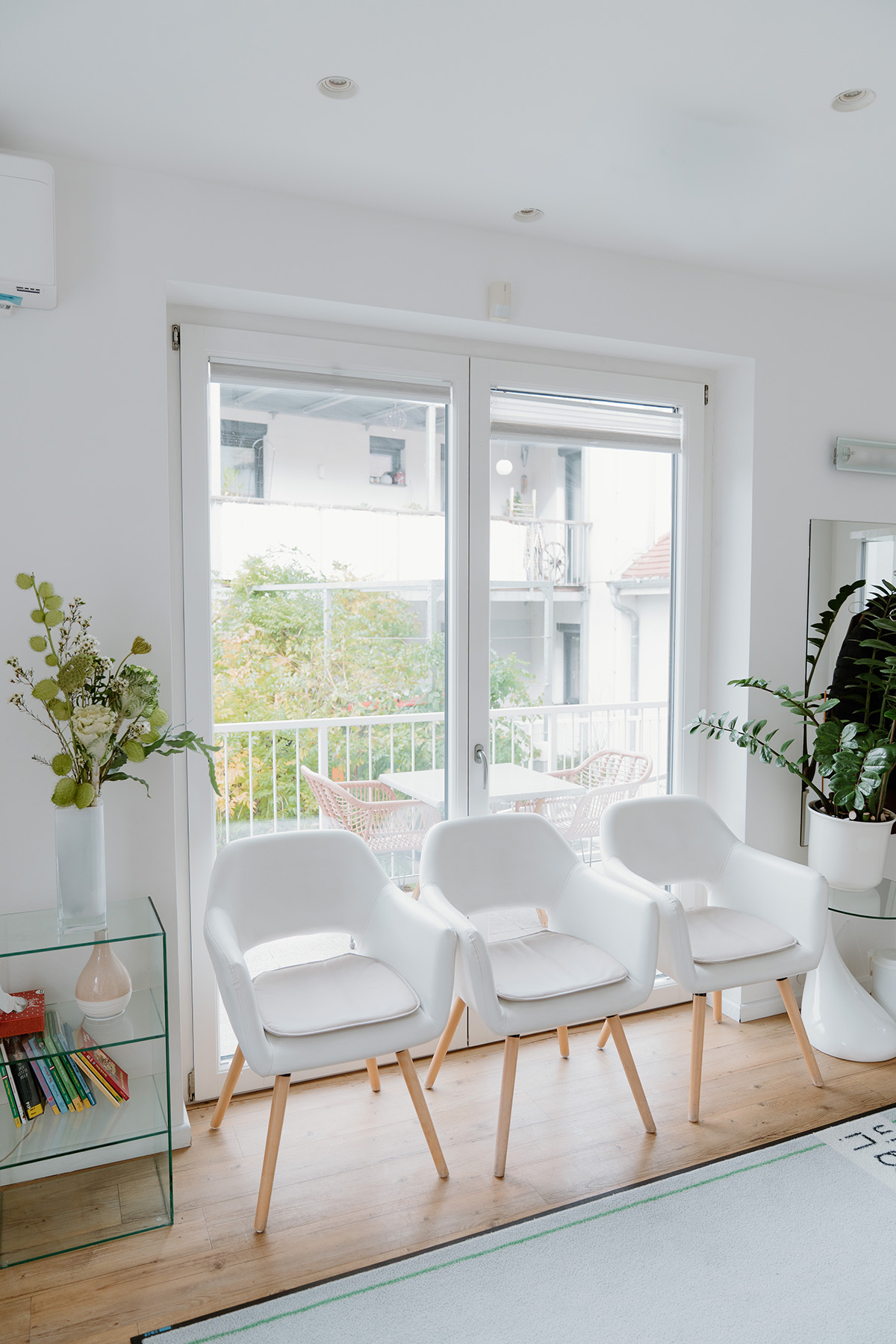 Zahnarztpraxis Dr. Wenning Li