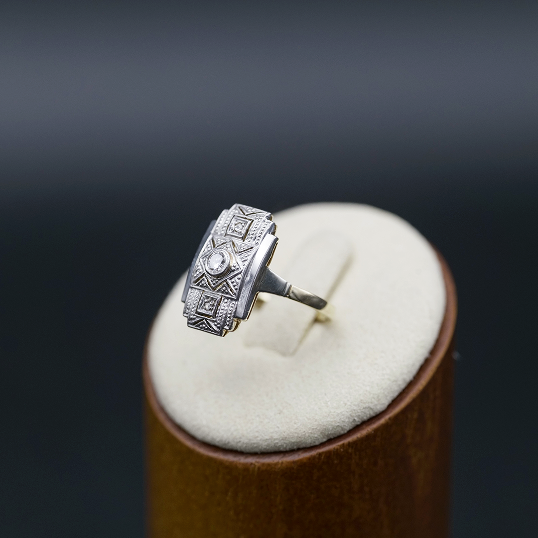 Art Deco Ring