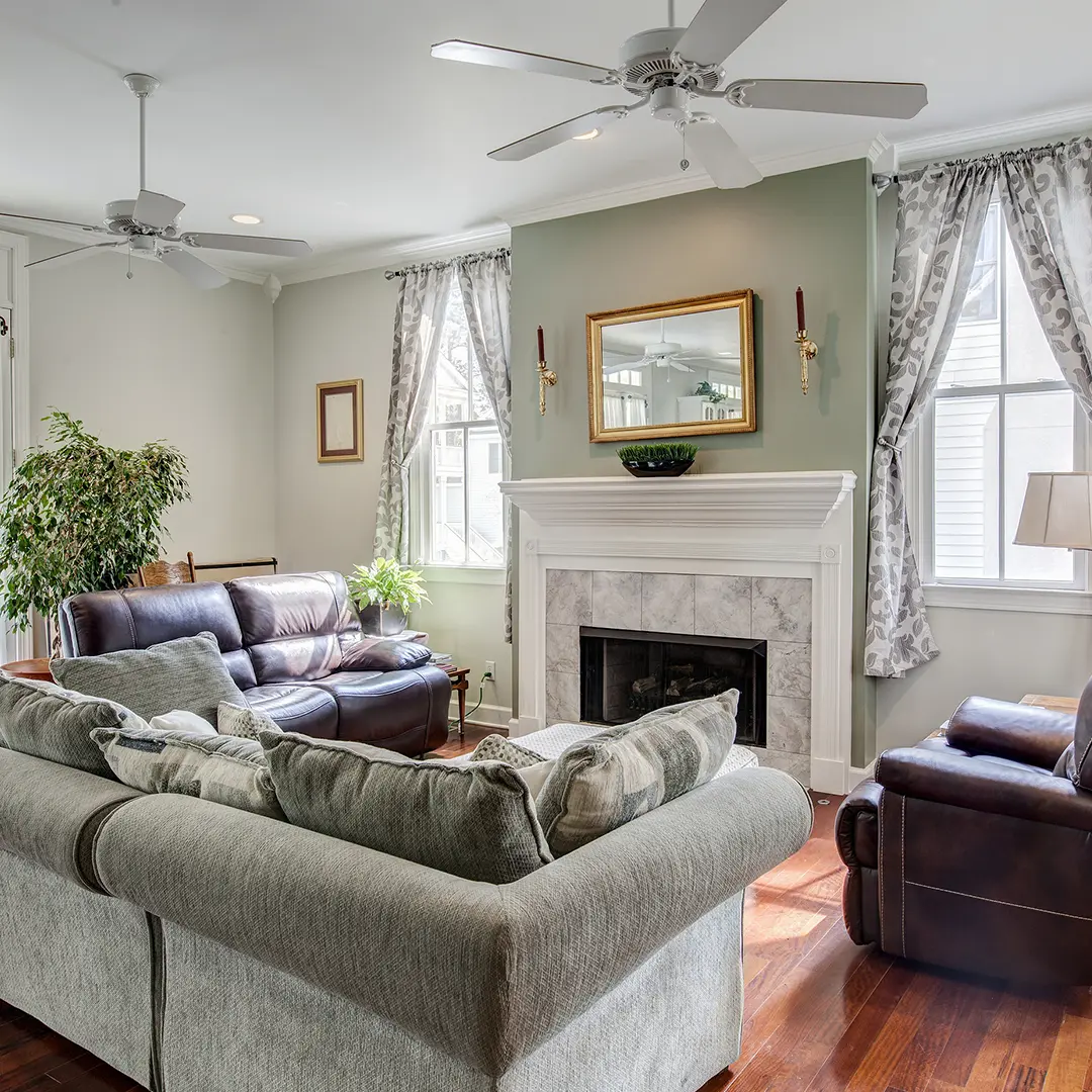 <subject>[background image] image of an industrial area (for a mobility and transportation)</subject>