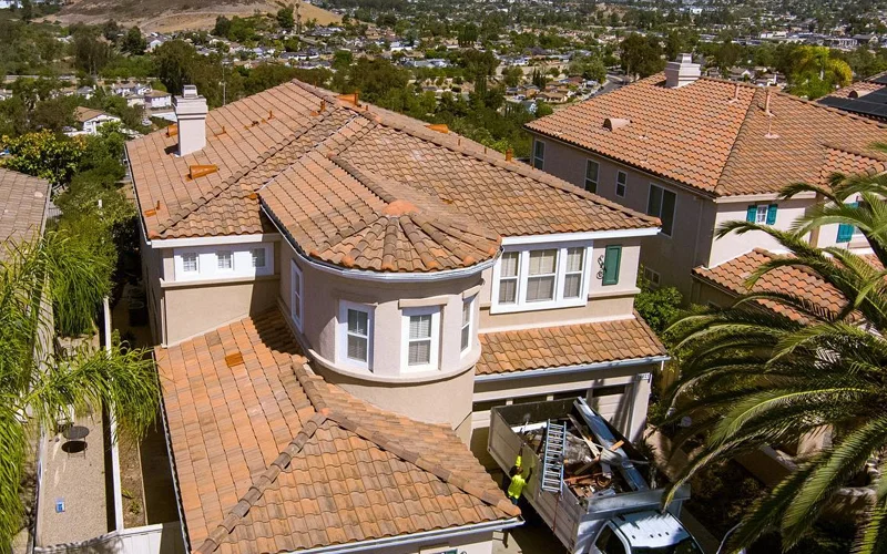 <subject>[background image] image of an industrial area (for a mobility and transportation)</subject>