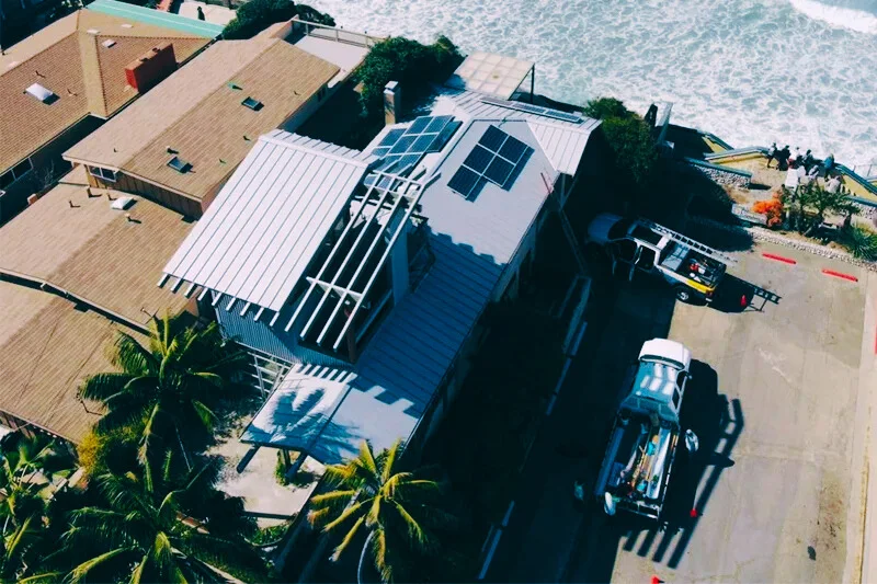 <subject>[background image] image of an industrial area (for a mobility and transportation)</subject>