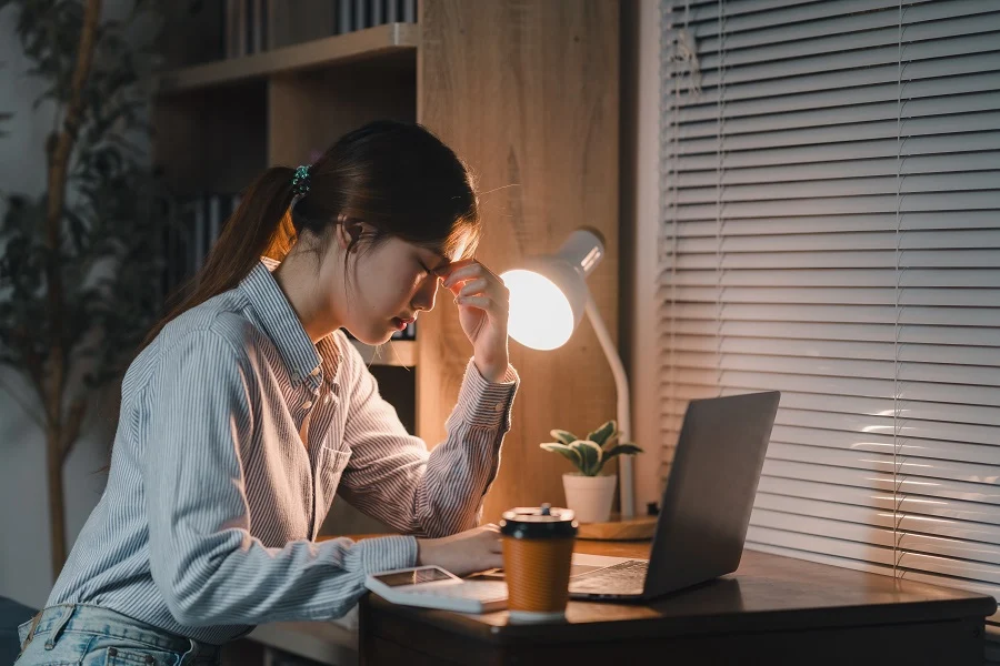 Should I Be Receiving Overtime When I Work from Home?