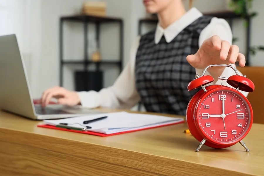 Common Ways Workers End Up Working Off The Clock