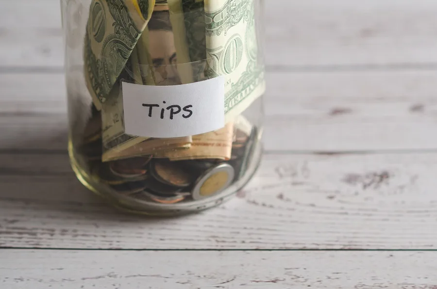 Tip pooling and other issues for tipped employees – Contact our Ohio FLSA Lawyers