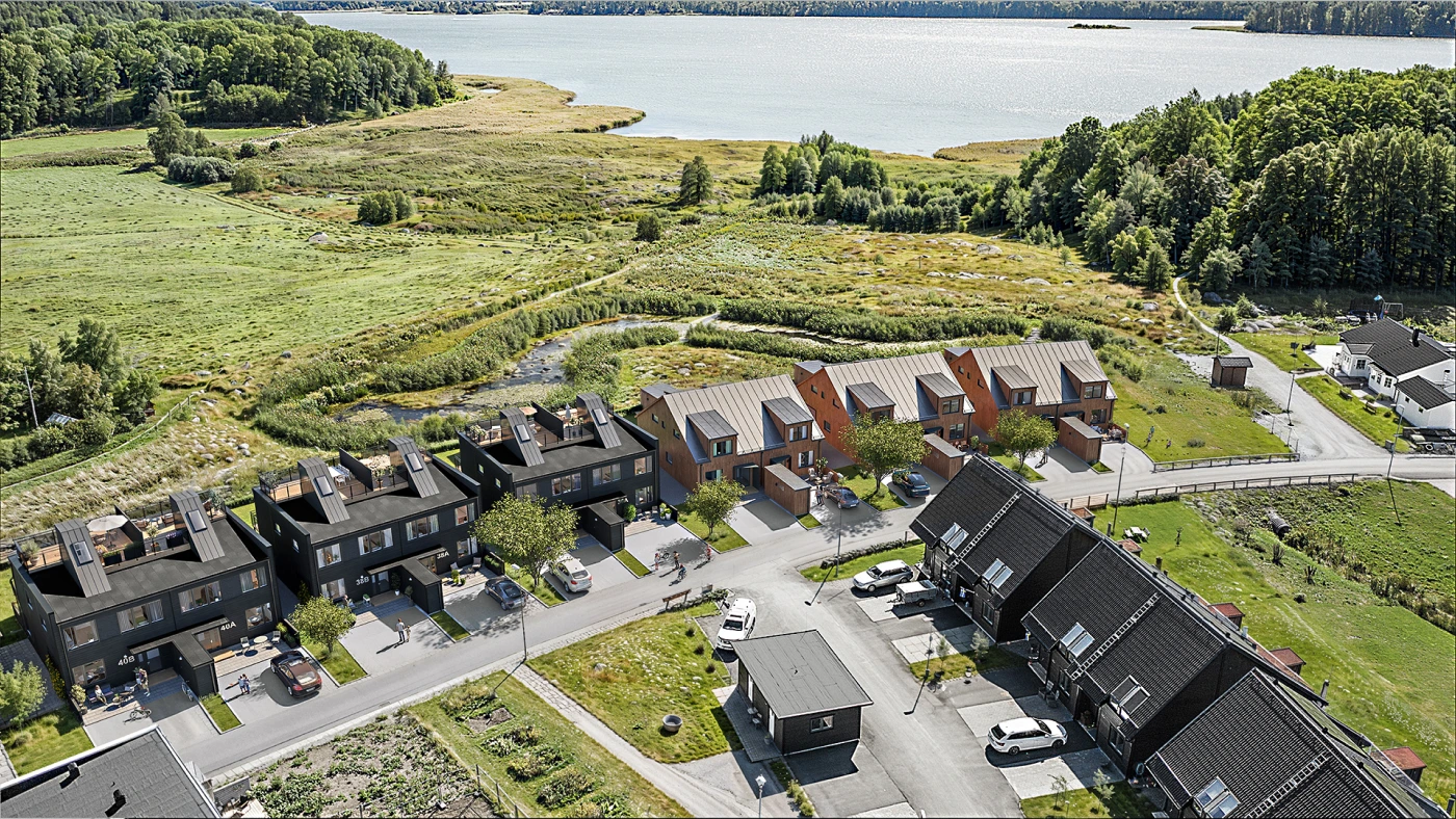 radiance-visual-architecture-3D-render-rendering-overview-of-houses-with-lake