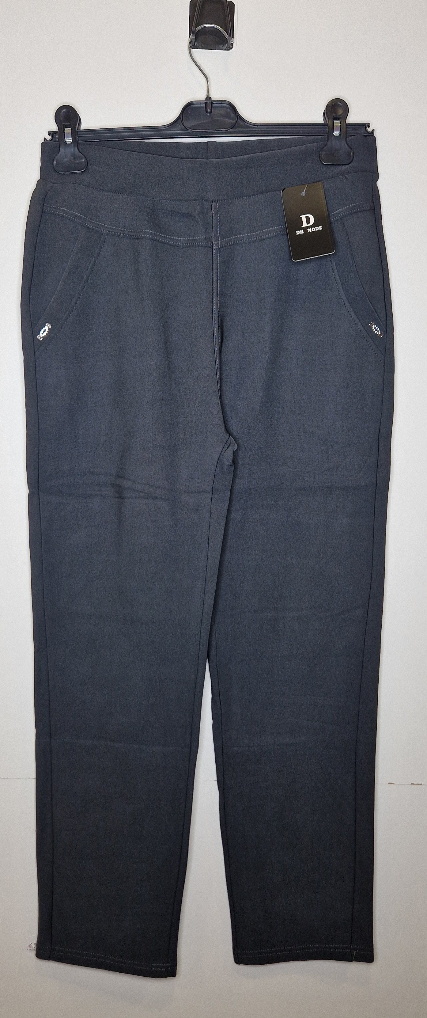 legging doublé polaire du M au XXL
couleur Gris Foncé