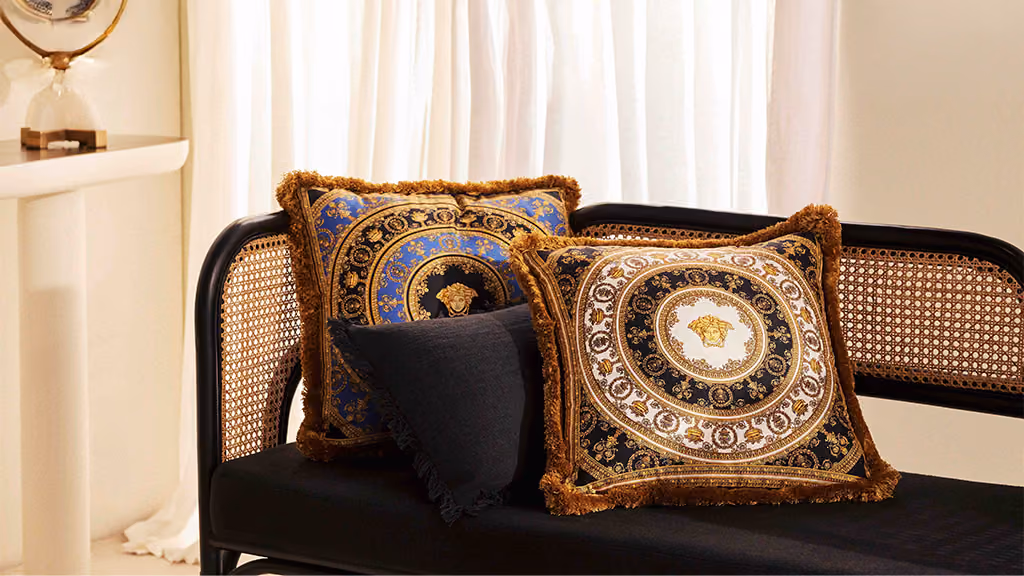 Luxurious wall panels
