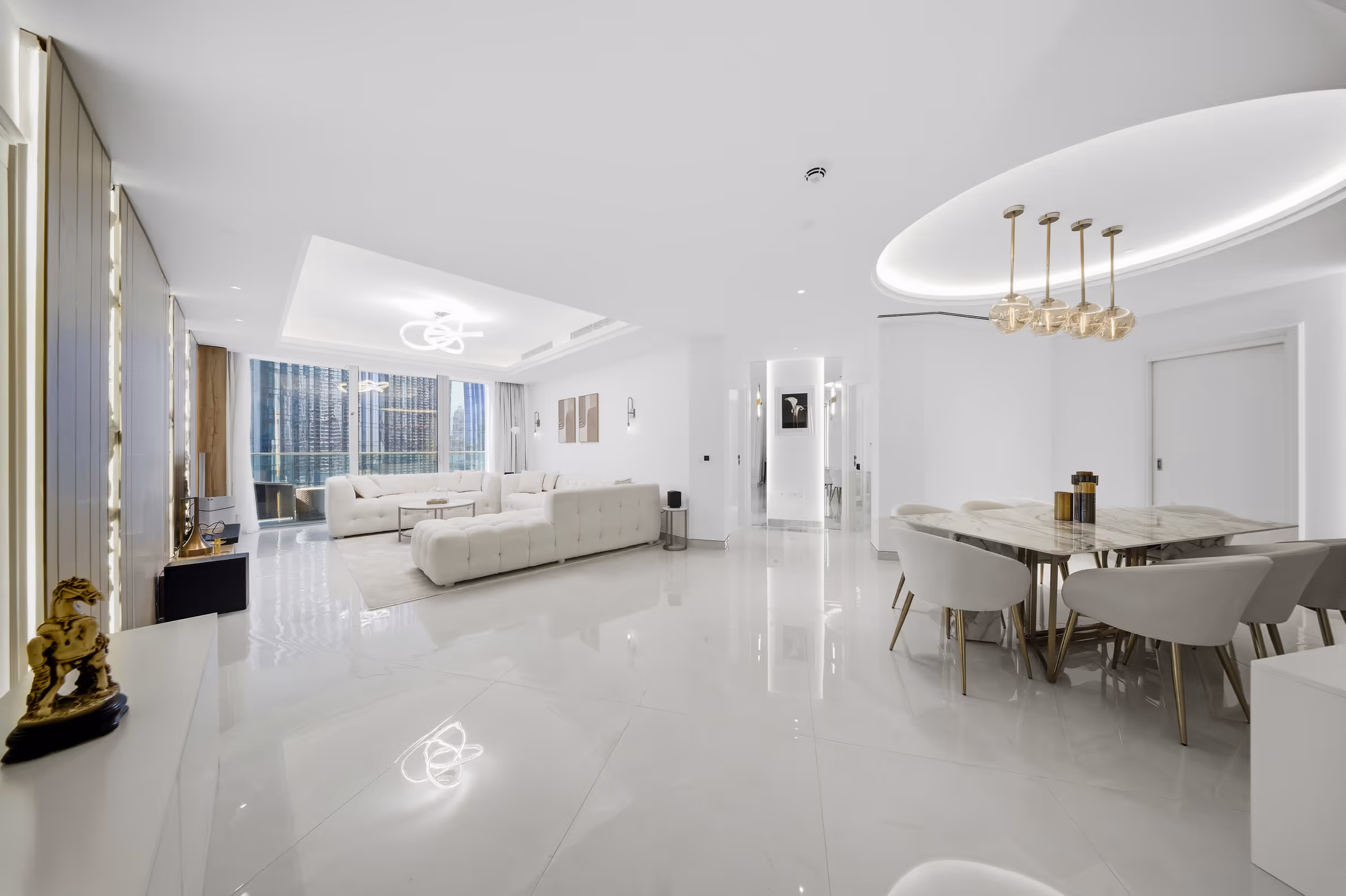 From the moment you enter, the elegance of sculpted interiors and curated finishes welcomes you home.