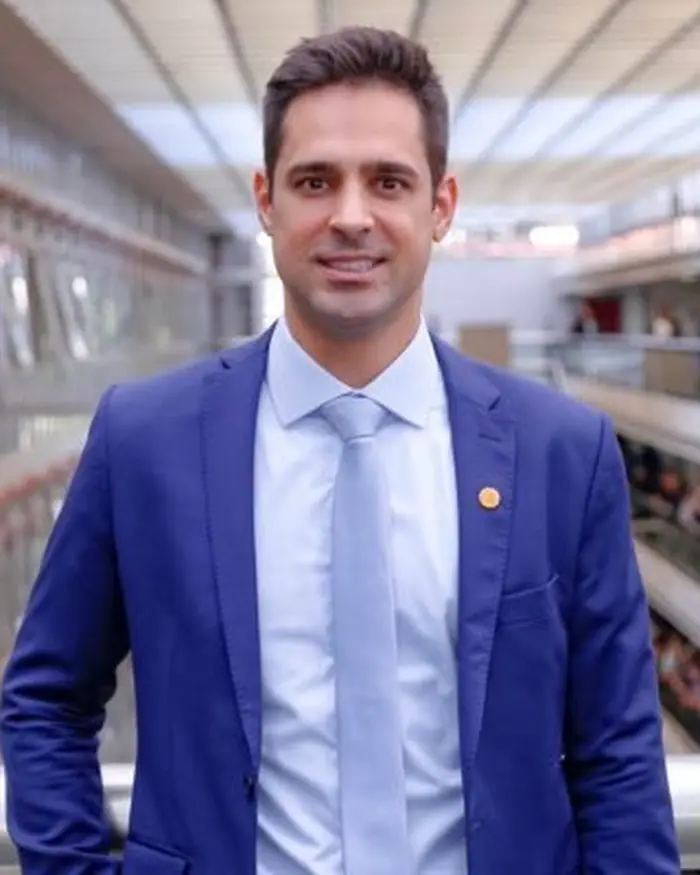 Leonardo Siqueira