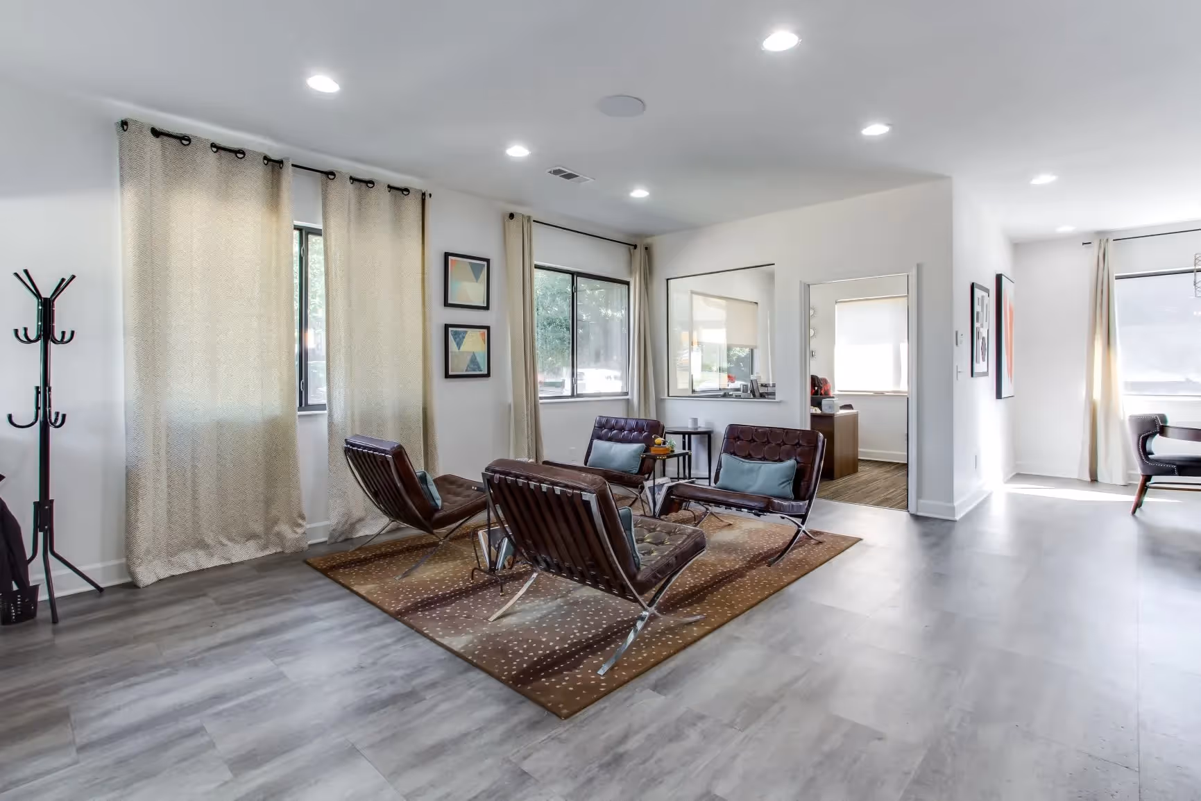 clubhouse seating area with chairs