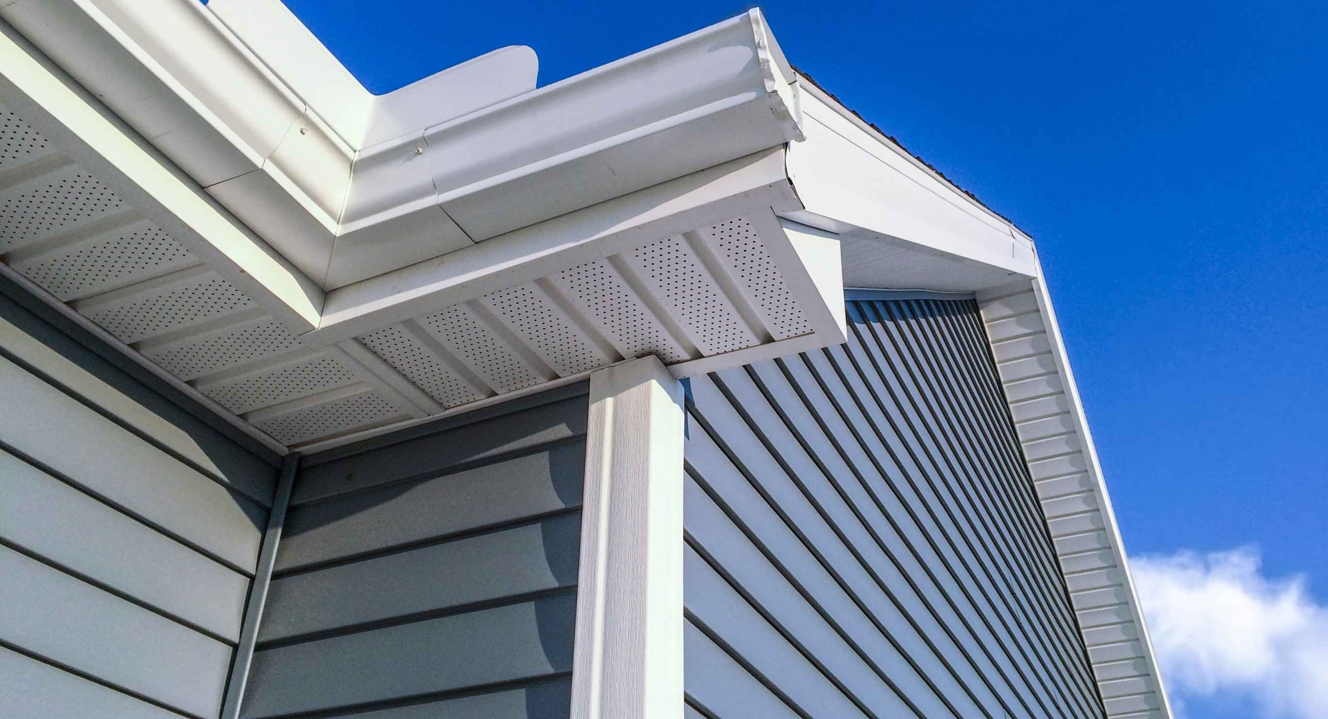 When to Replace Your Home’s Siding: 6 Warning Signs