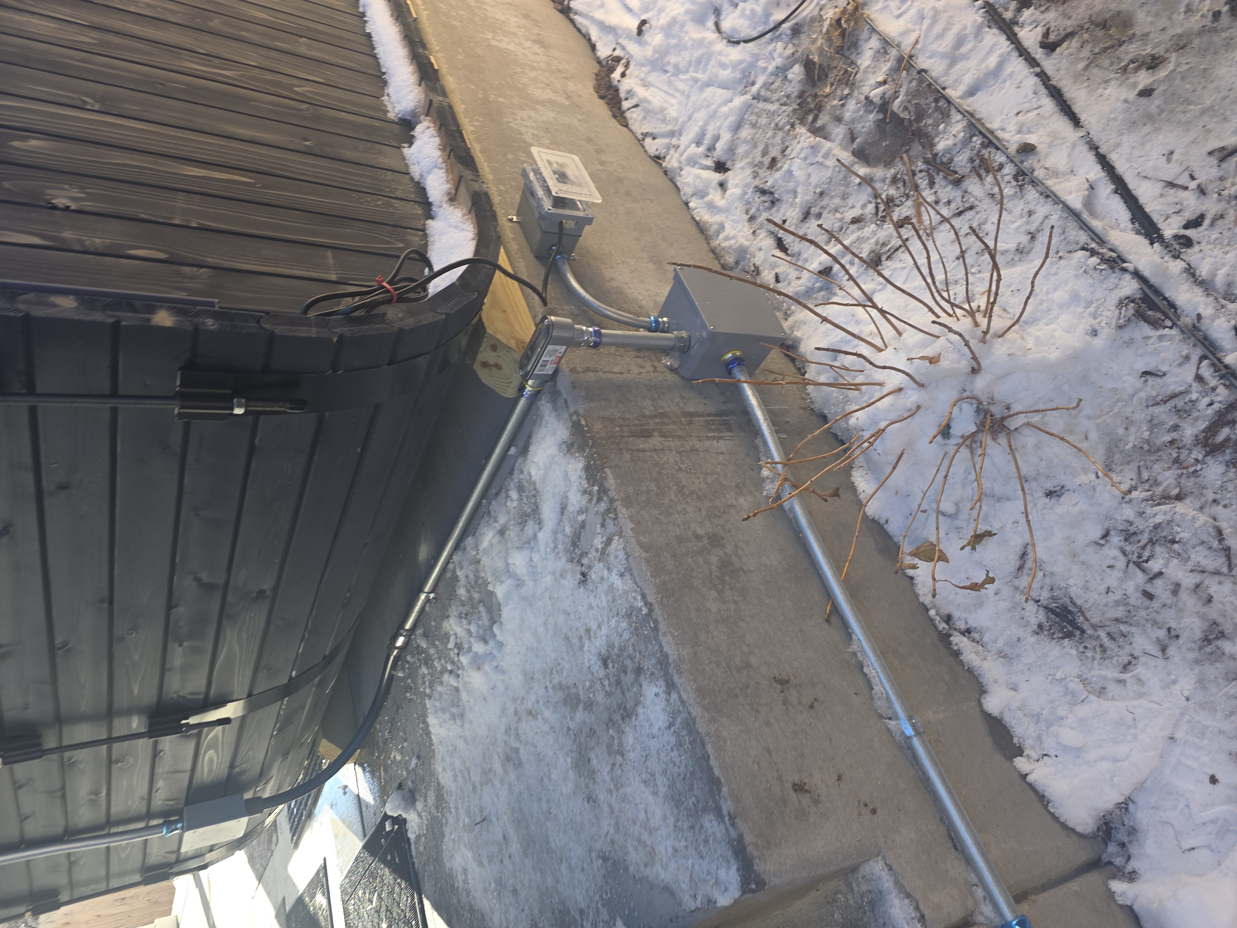 Electrician working in brighton CO