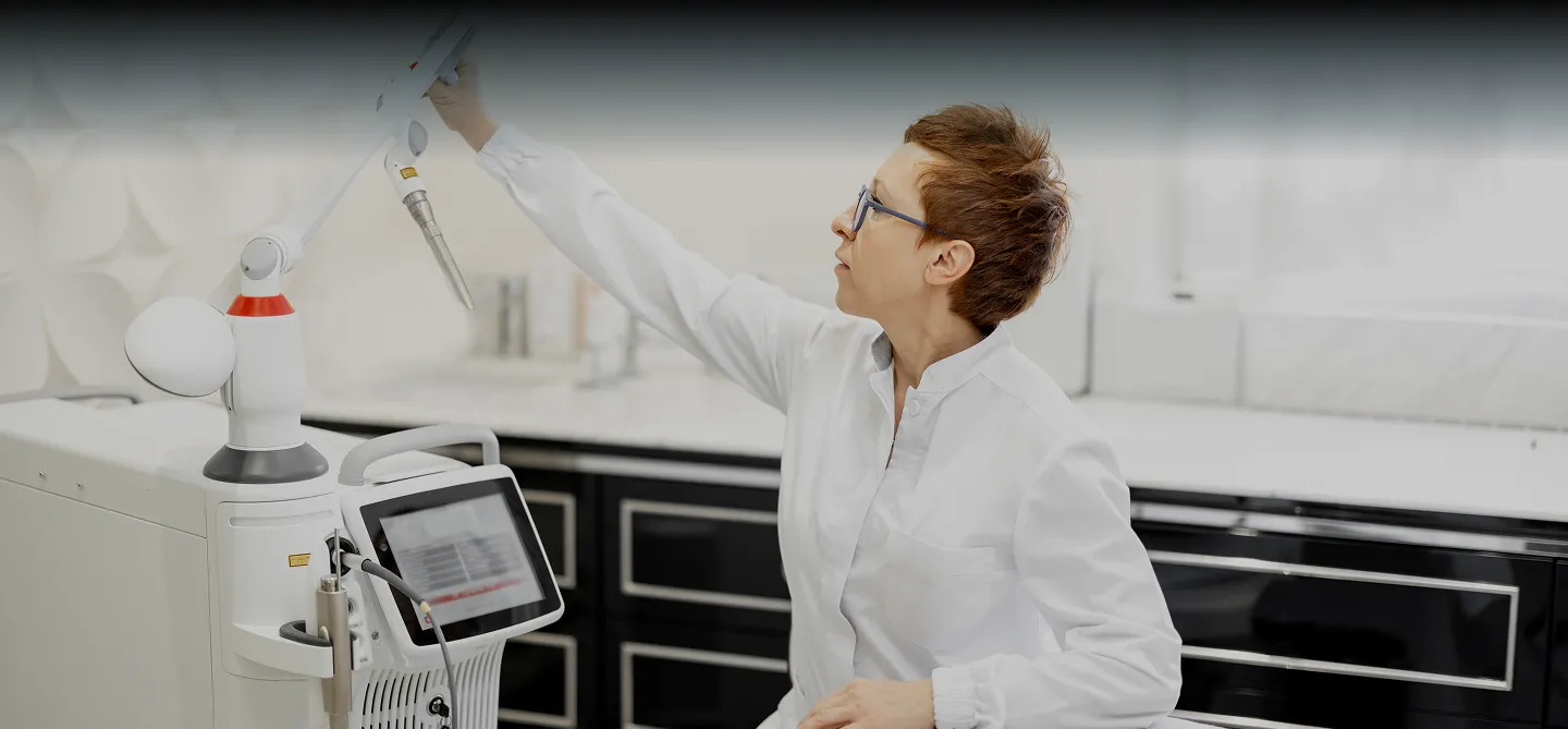 Fotona Dynamis Pro laser platform at AlyneMD