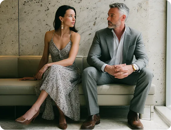 Two patients waiting for an aesthetic consultation.