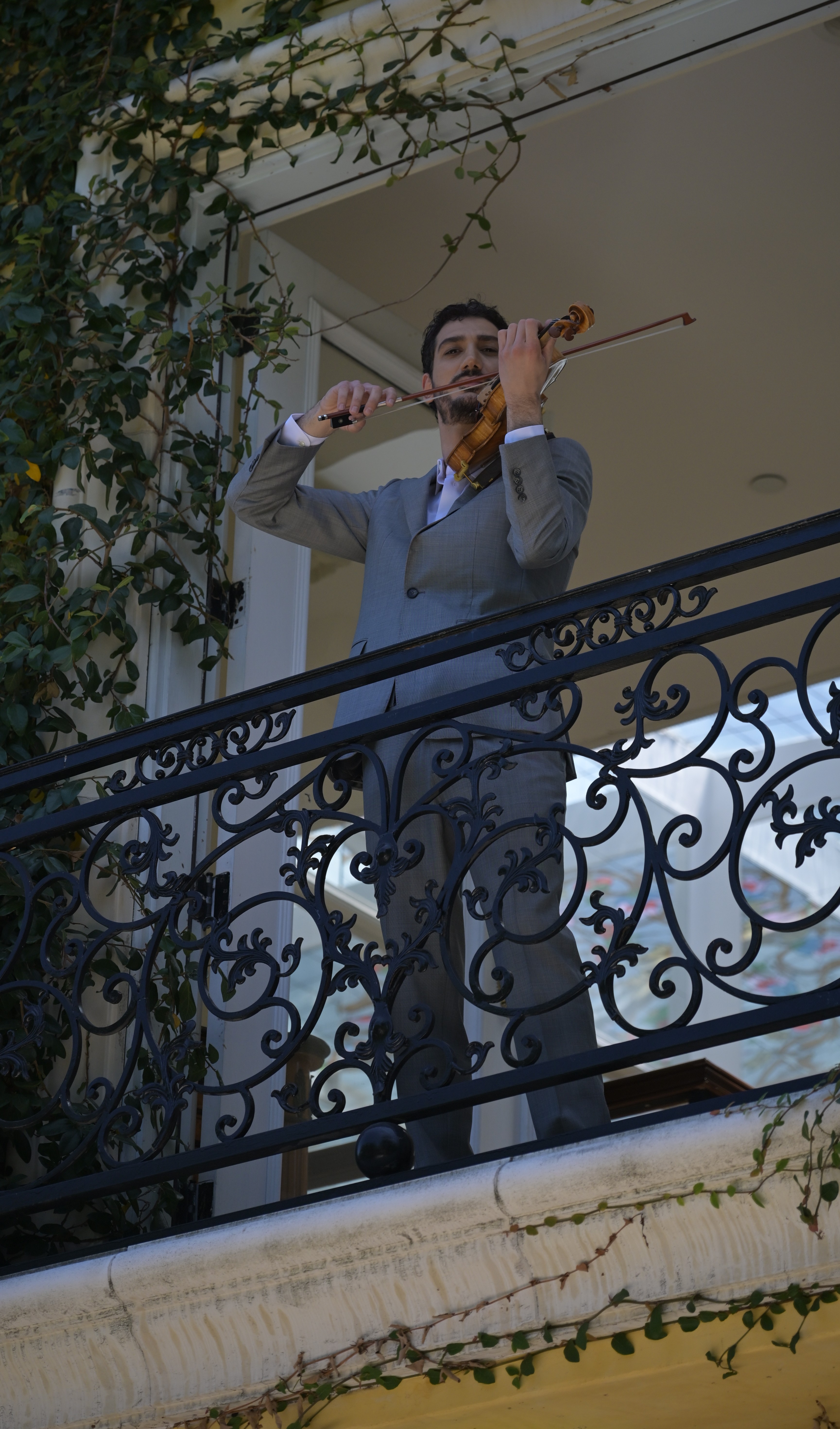 Nick Kelian performing on violin