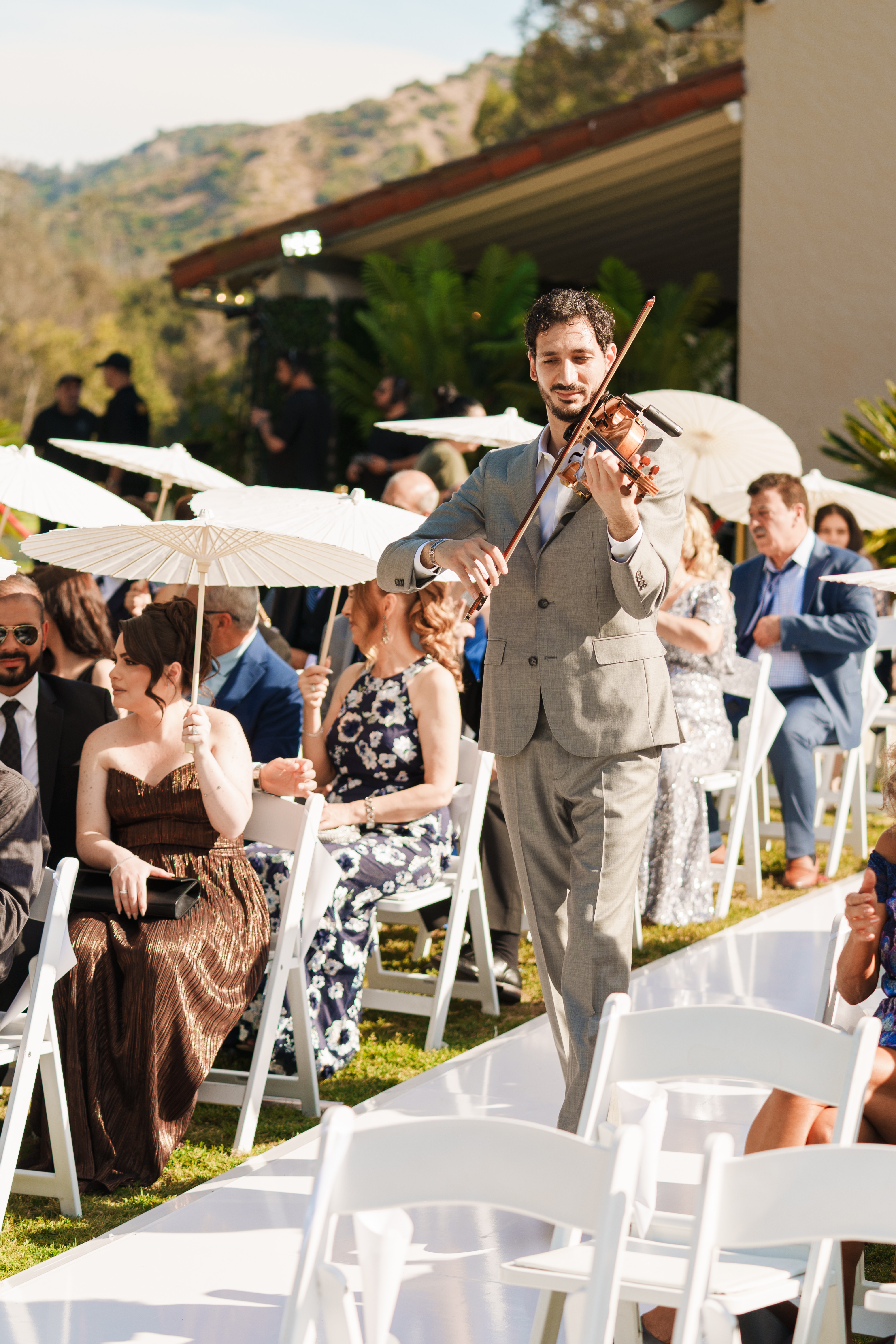 Nick Kelian performing at a wedding ceremony