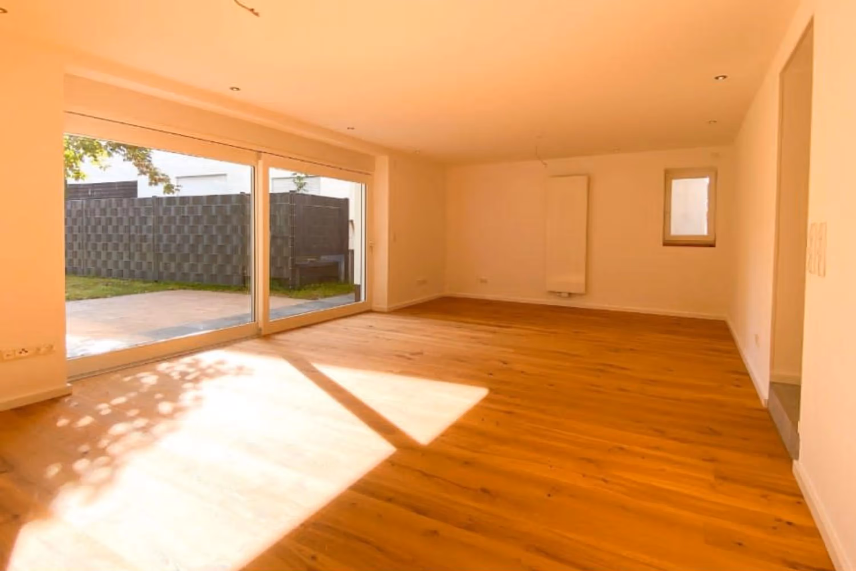 Ausgewähltes Unternehmensfoto für Immobilienmakler zur professionellen Online Präsentation