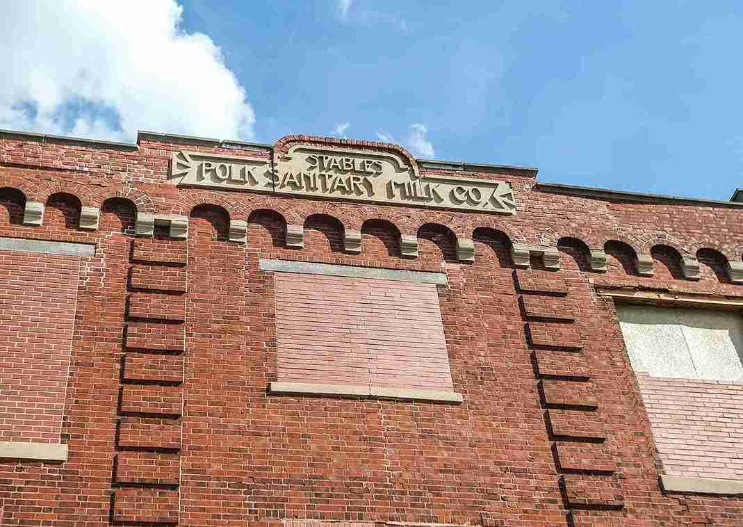 Polk Stables