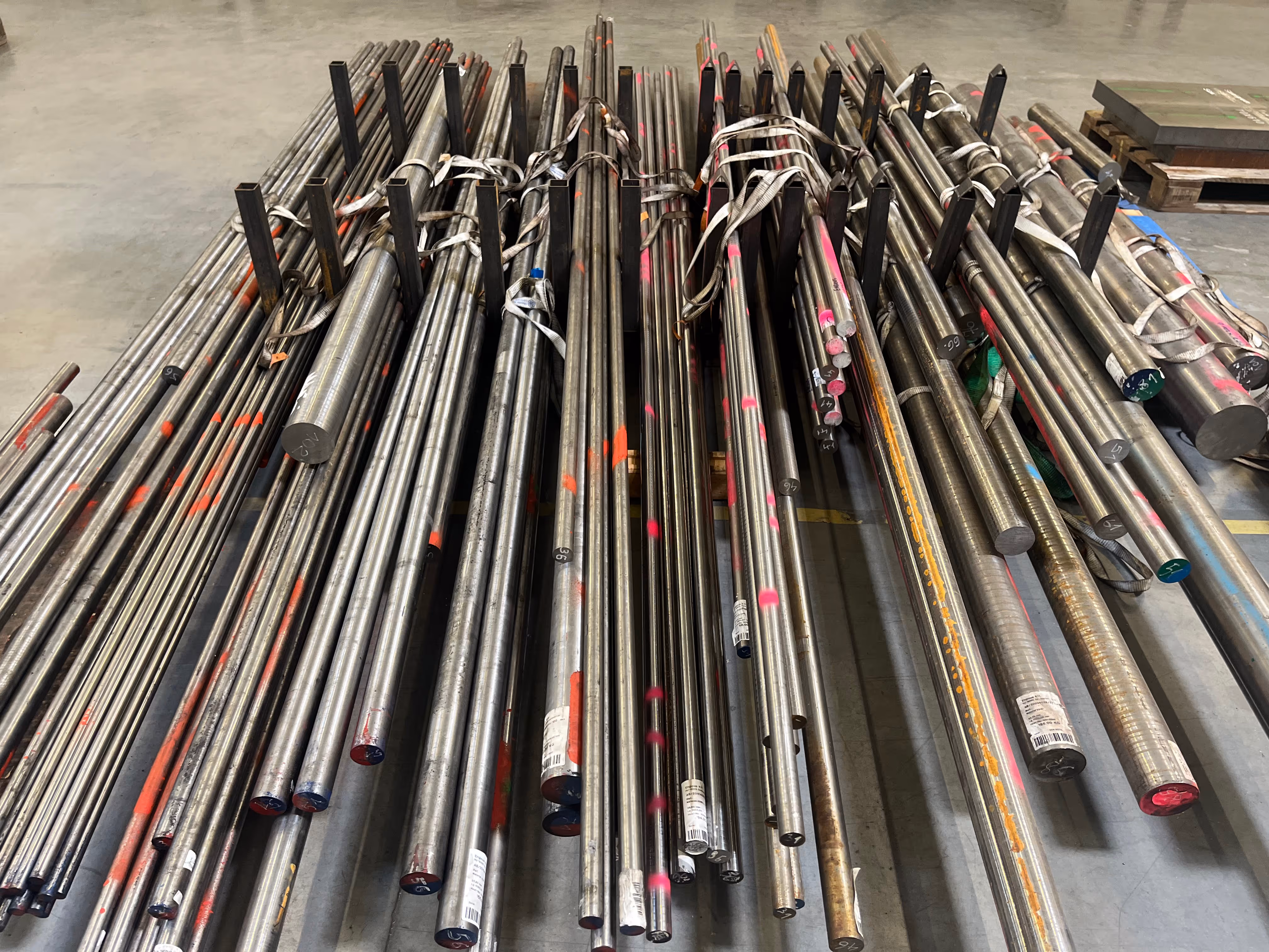 Small tool steel rods