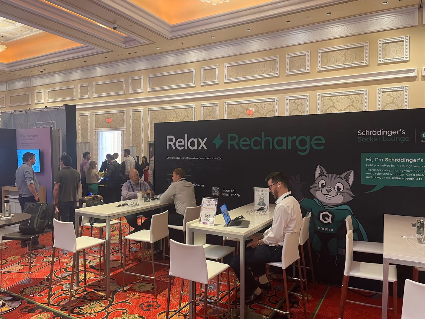 Hardware demo table