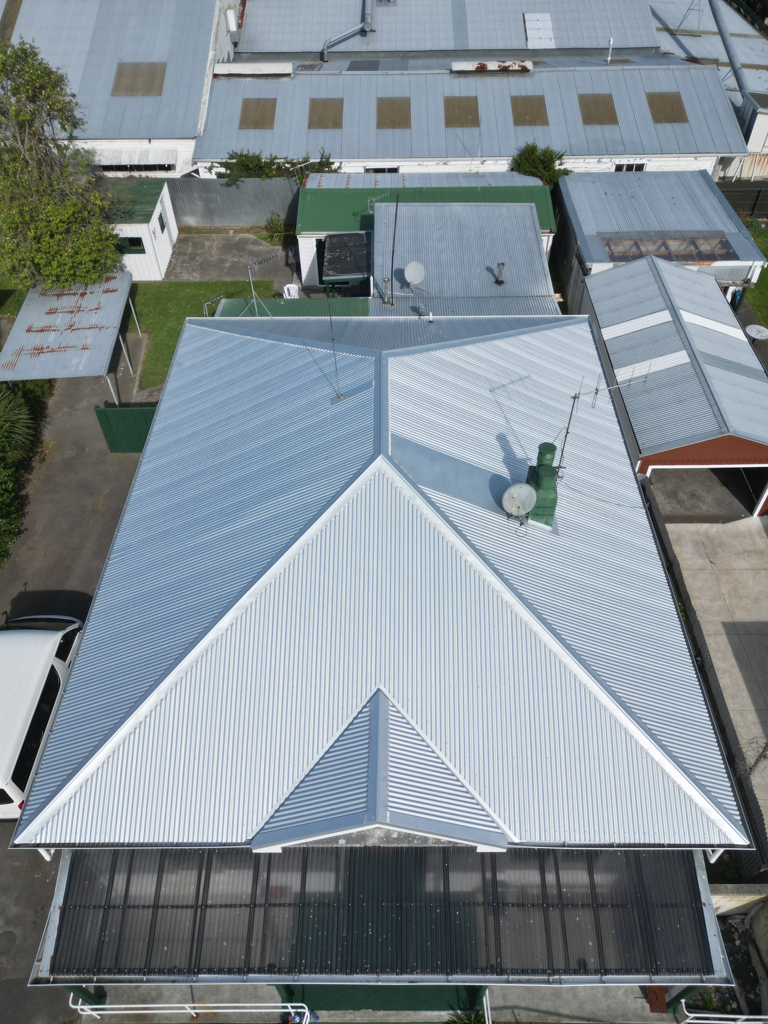 Roof Guru in Hawke's Bay NZ are Re-roofing experts.