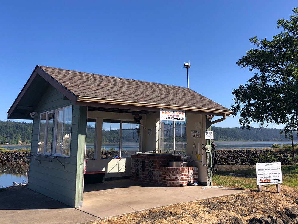 Crab Cooking Building