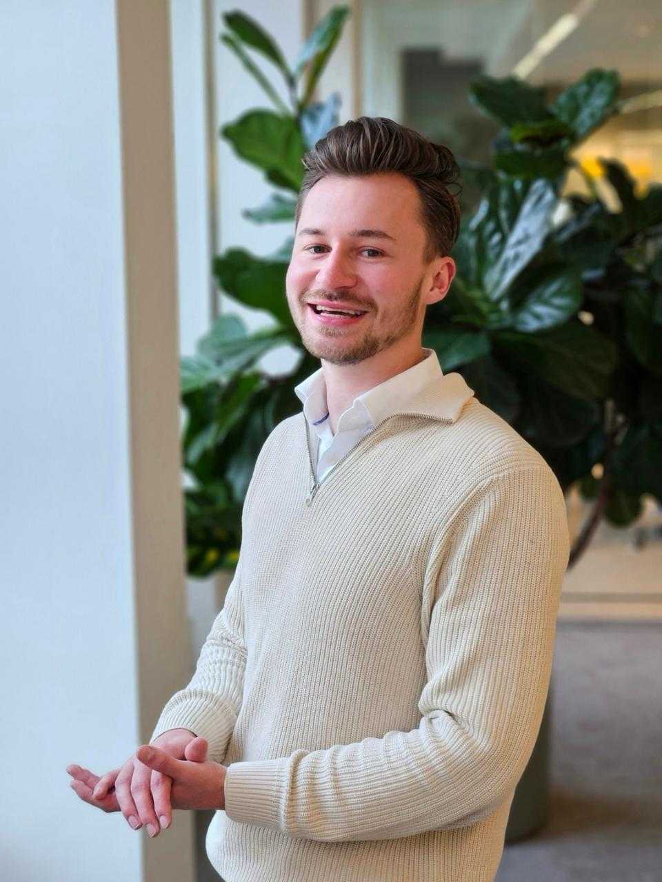 [headshot] image of customer (for a real estate tech)