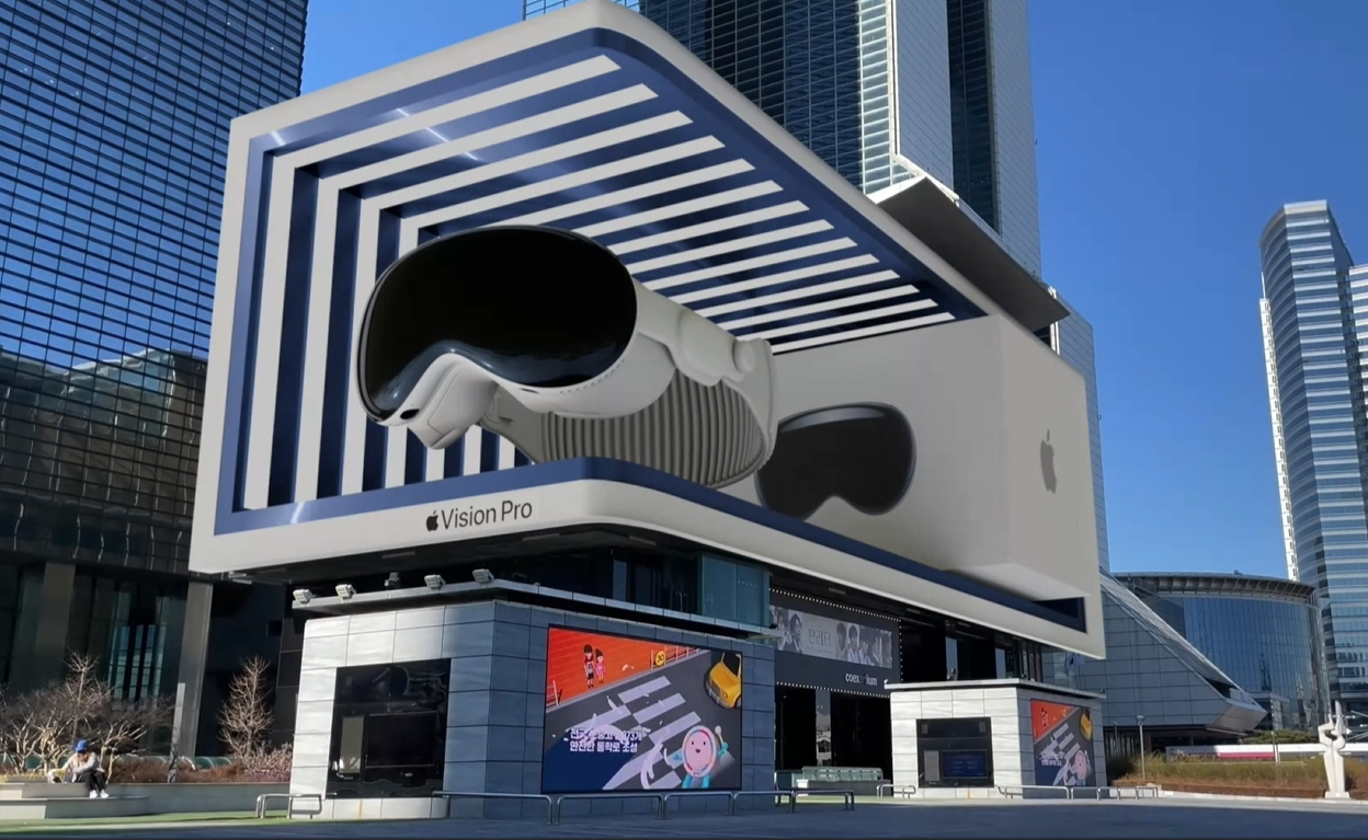 Vision Pro Anamorphic  Ad