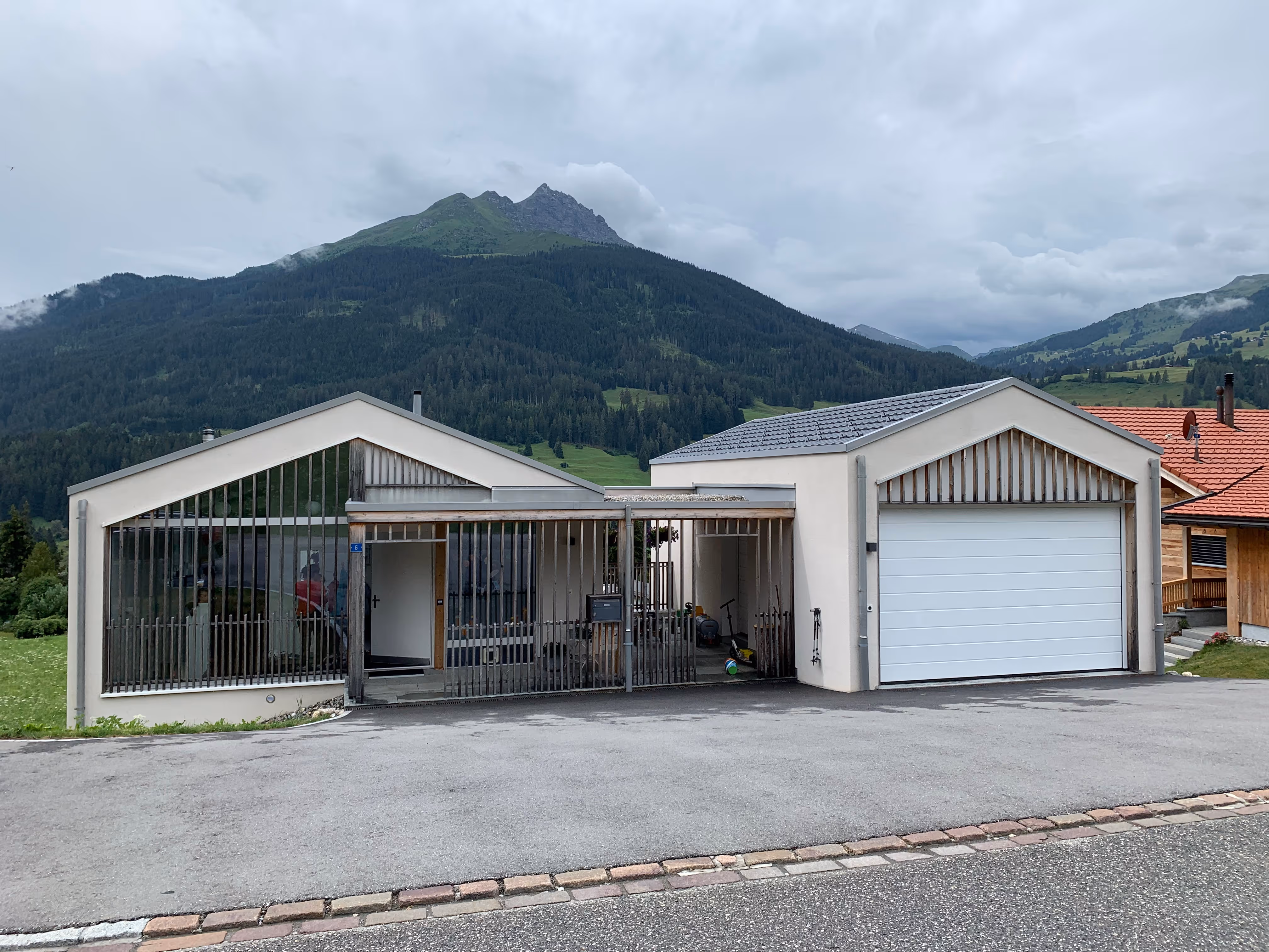 Modernes Einfamilienhaus in Savognin